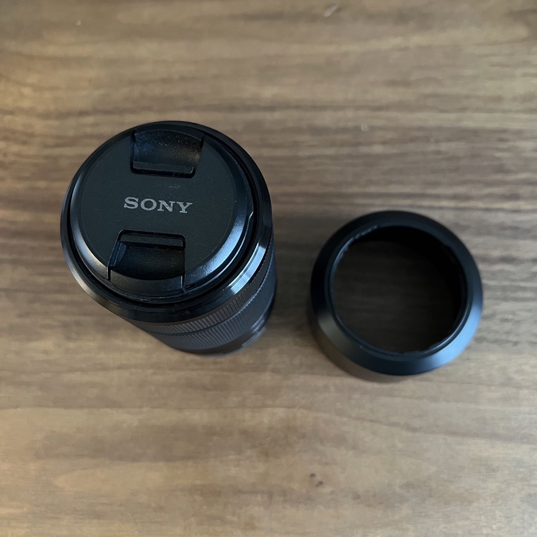 SONY(ソニー)のSONY E 55-210mm F4.5-6.3 OSS 望遠レンズ スマホ/家電/カメラのカメラ(レンズ(ズーム))の商品写真