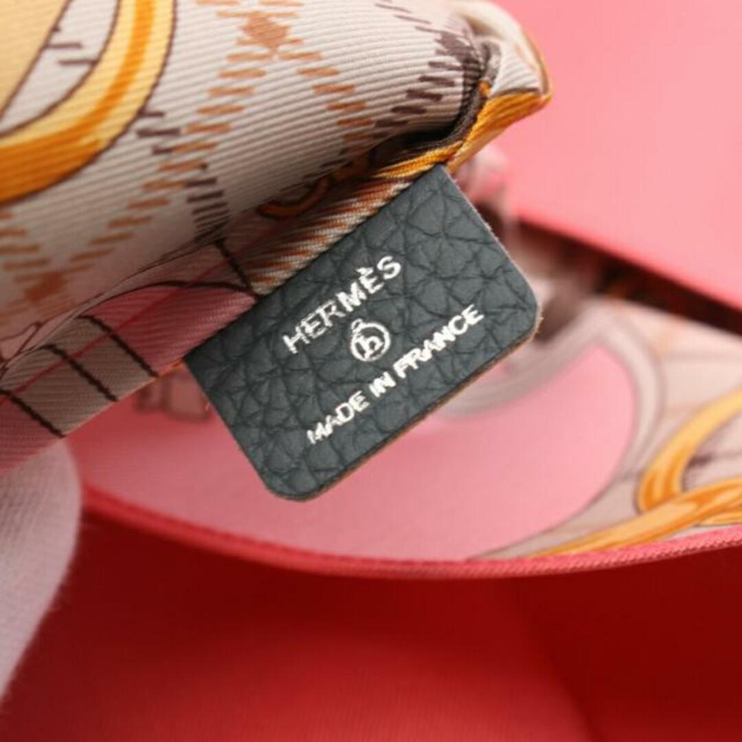 Hermes(エルメス)のプティアッシュ バッグカバーPM 小物 シルク ヴォースイフト ピンク グレーベージュ マルチカラー スター ナンバー1 リバーシブル レディースのファッション小物(その他)の商品写真