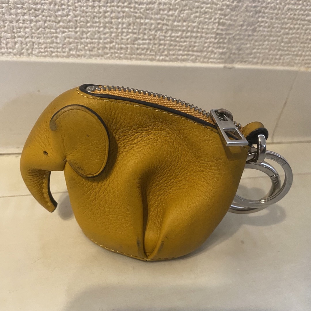 LOEWE ロエベ　レザーチャーム　エレファント　キーリング　金×水色