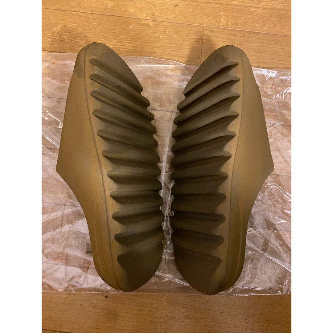 YEEZY（adidas）(イージー)のadidas Yeezy Slide Ochre GW1931 サンダル メンズの靴/シューズ(サンダル)の商品写真