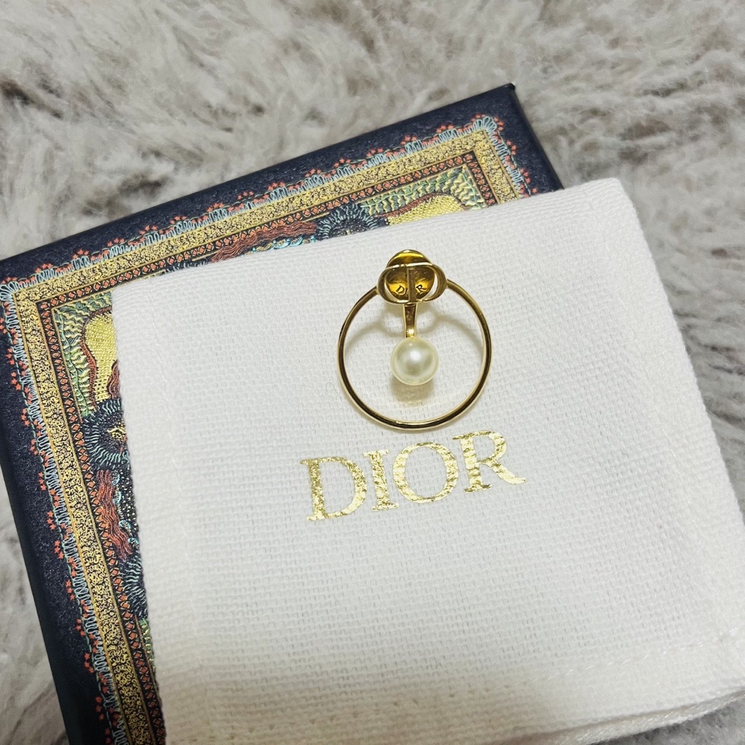 Dior(ディオール)のDior ピアス (※片耳だけ) レディースのアクセサリー(ピアス)の商品写真