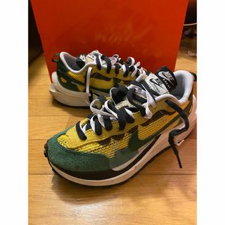 サカイ(sacai)のNIKE Sacai VAPOR WAFFLE SP CV1363-700(スニーカー)