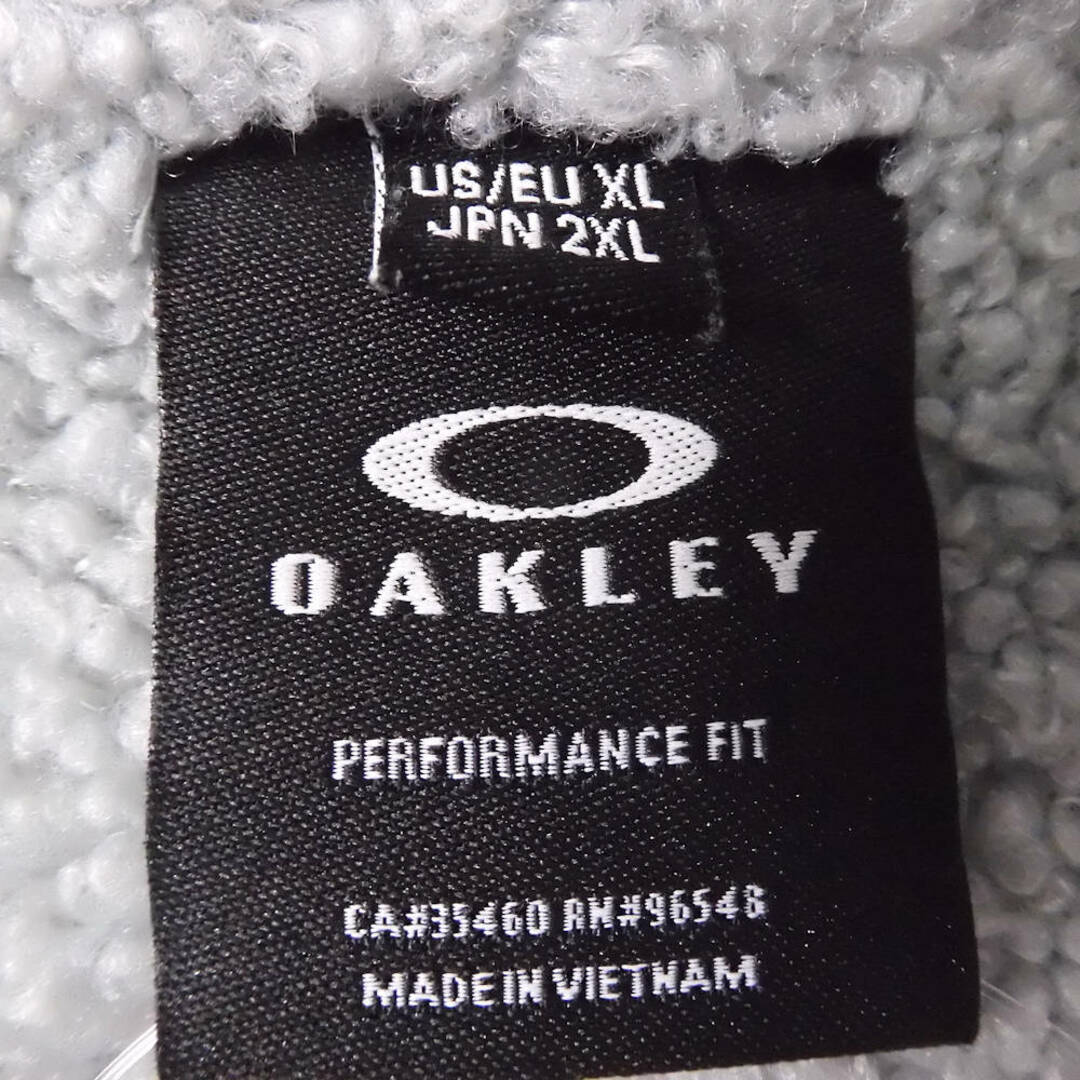 OAKLEY オークリー 大きいサイズ 中綿ジャケット 2XL 総柄 ゴルフ