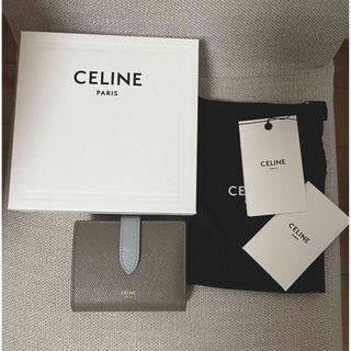 セリーヌ(celine)のセリーヌ　二つ折財布　スモール ストラップウォレット エッセンシャル (財布)