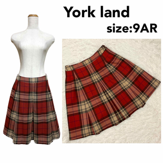 ヨークランド(Yorkland)の【美品】York land タータンチェック 膝丈スカート 9号 赤 台形 上品(ひざ丈スカート)