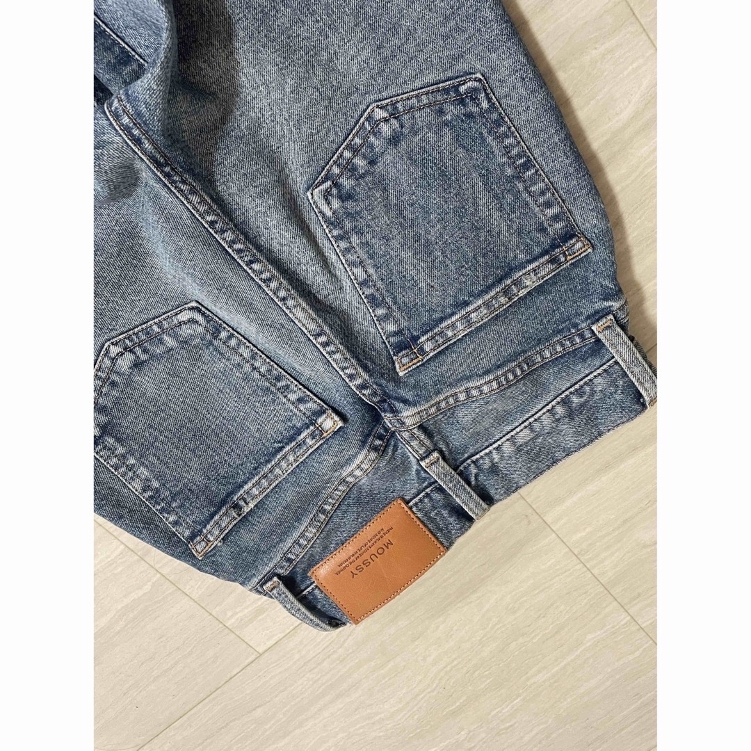 MOUSSY MVS FLARE 22inch BLU 1