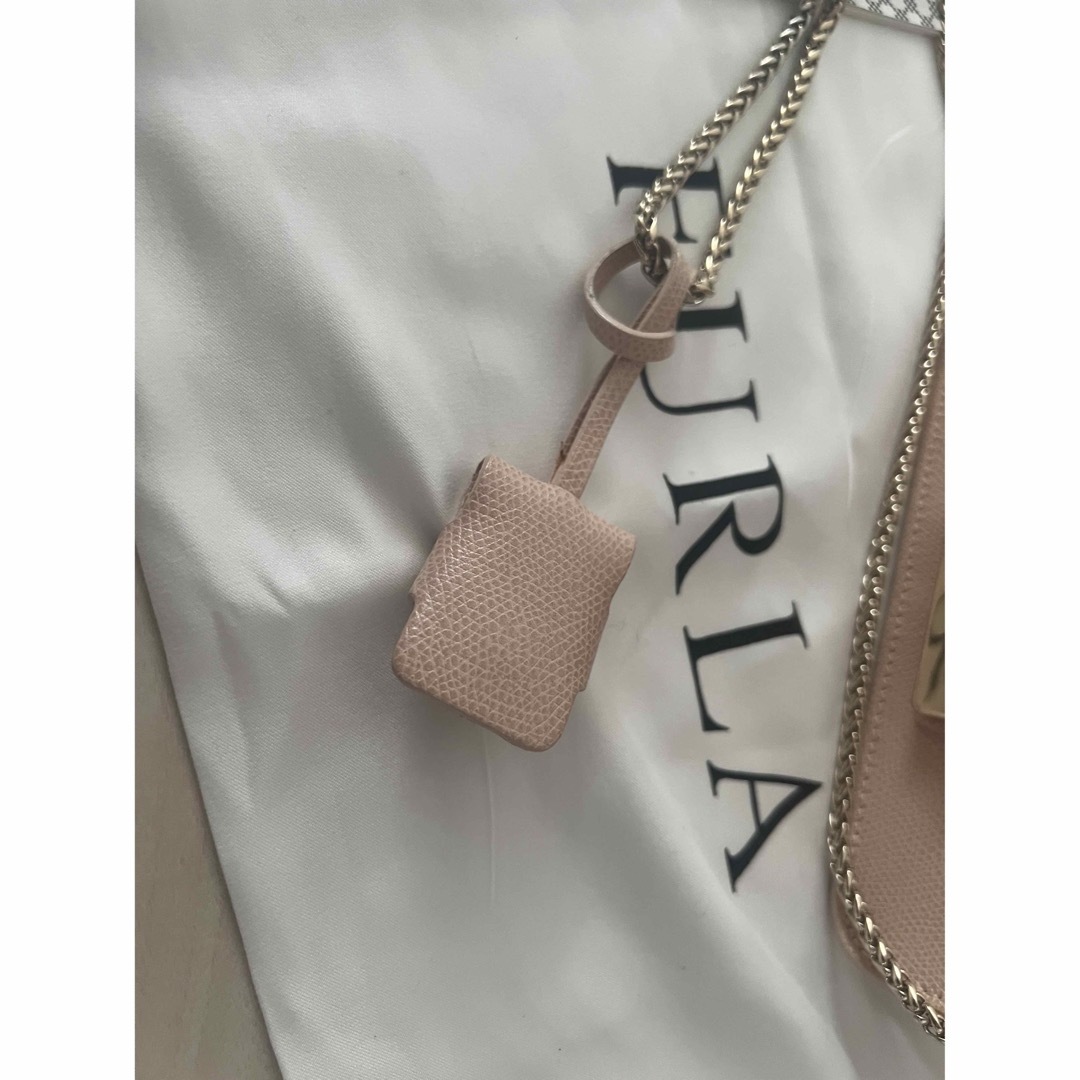 FURLA メトロポリス 3