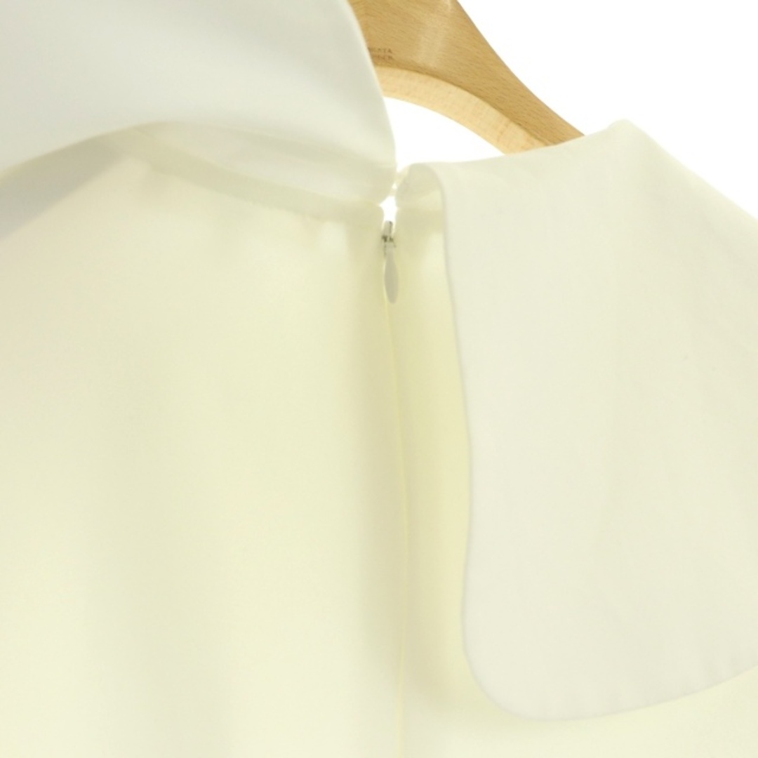 新品タグ付き】yori ワイドカラーストレッチブラウス 38 - シャツ