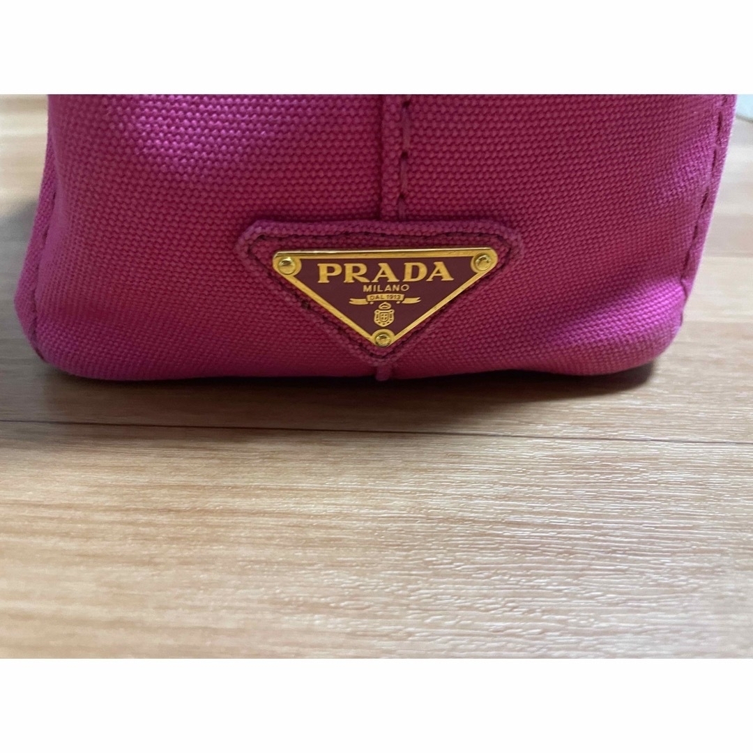 PRADA(プラダ)のプラダ ピンク カナパ Sサイズ トート ハンドバッグ レディースのバッグ(トートバッグ)の商品写真