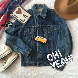 リーバイス(Levi's)のリーバイス★かすれ具合がかわいいダメージヴィンテージジージャン★古着(Gジャン/デニムジャケット)