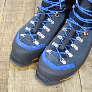 極美品 アク AKU 登山靴 ハヤツキ GTX HAYATSUKI UK8.5 27.5cm シューズ ブーツ 雪山 冬季 登山 アウトドア