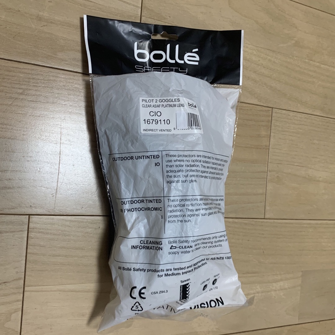 bolle(ボレー)の新品・未使用 bolle ボレー シューティングゴーグル PILOT2 クリア エンタメ/ホビーのミリタリー(カスタムパーツ)の商品写真