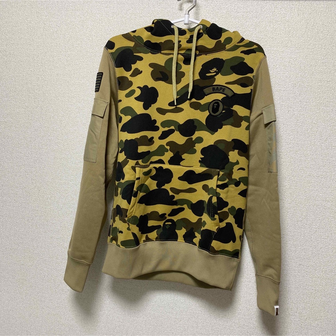 アベイシングエイプ bape パーカー迷彩シンプソン　sサイズ シャーク希少