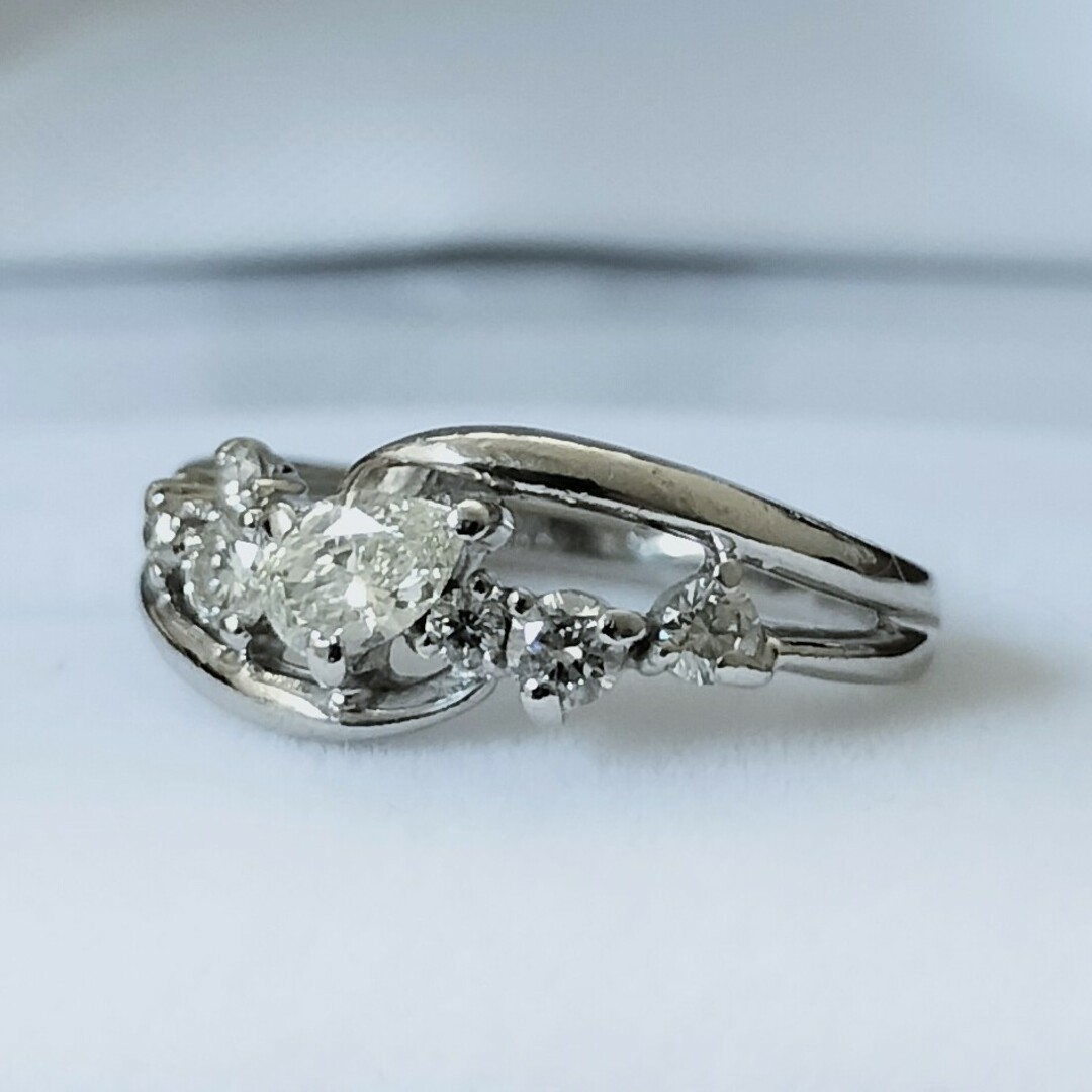 ペアシェイプカット ダイヤモンド リング Pt900 0.426ct 4.2g レディースのアクセサリー(リング(指輪))の商品写真