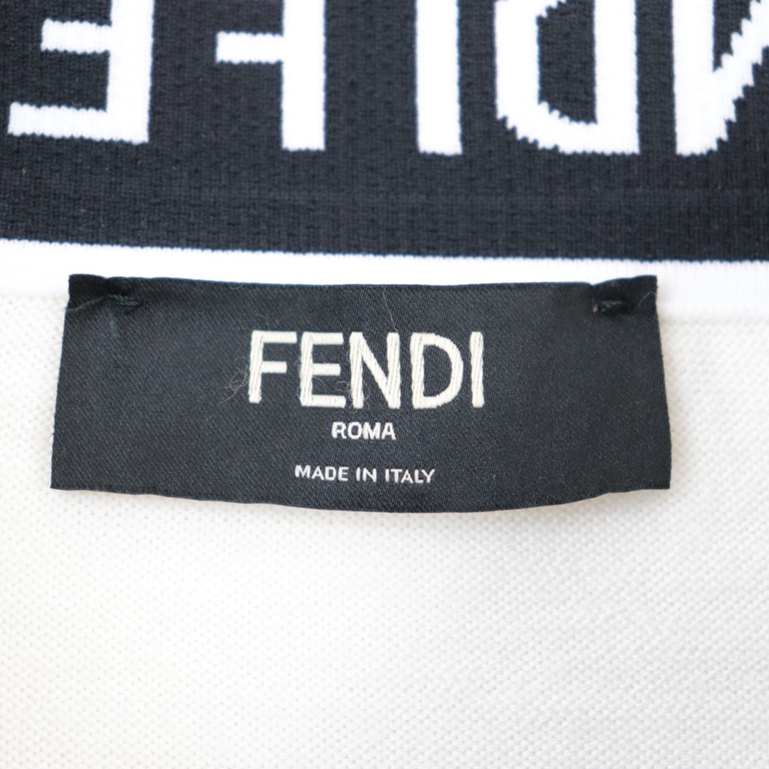 FENDI   美品 フェンディ ネックロゴ ハイネック ニット セーター