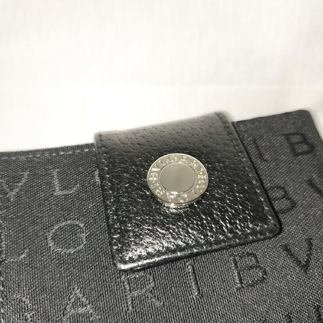 BVLGARIブルガリ　ロゴマニア　二つ折り財布　ブラック