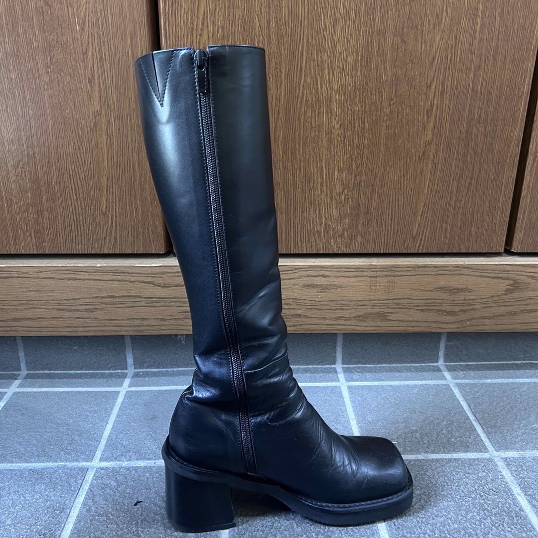 the Virgins(ザヴァージンズ)のtheVirgins ロングブーツUPPER SQUARE BOOTS レディースの靴/シューズ(ブーツ)の商品写真