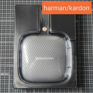 【美品】harman/kardon Bluetoothスピーカー NEO グレー(スピーカー)