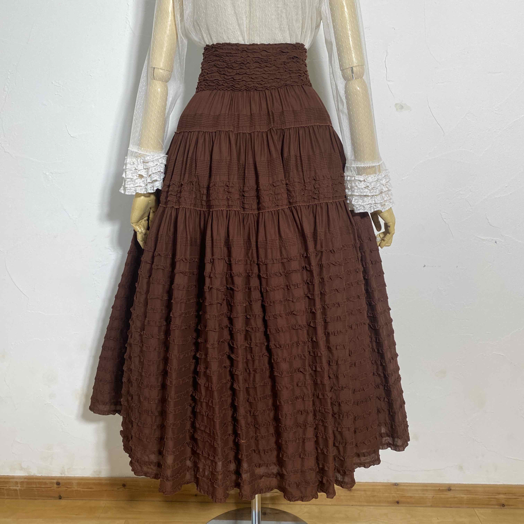 KANEKO ISAO(カネコイサオ)の❣️ma~sa様専用❣️カネコイサオ　定価21万1200円豪華スカートセット レディースのスカート(ロングスカート)の商品写真