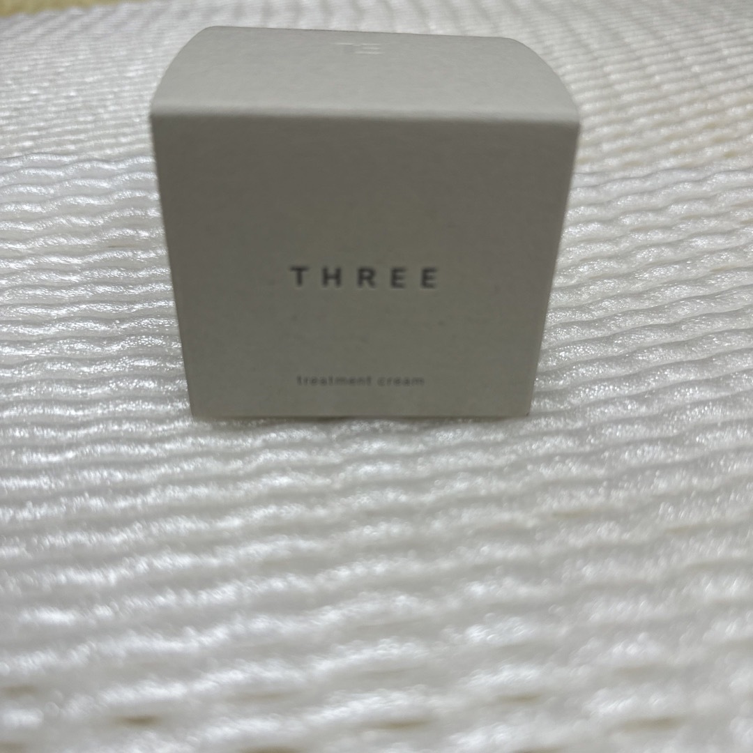 スリー THREE クリーム 26g