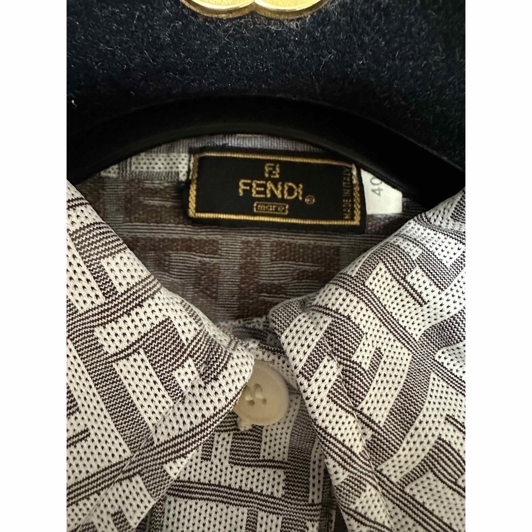 FENDI(フェンディ)のsold out❤️フェンディ　FENDI ポロシャツトップスズッカイタリア製 レディースのトップス(ポロシャツ)の商品写真