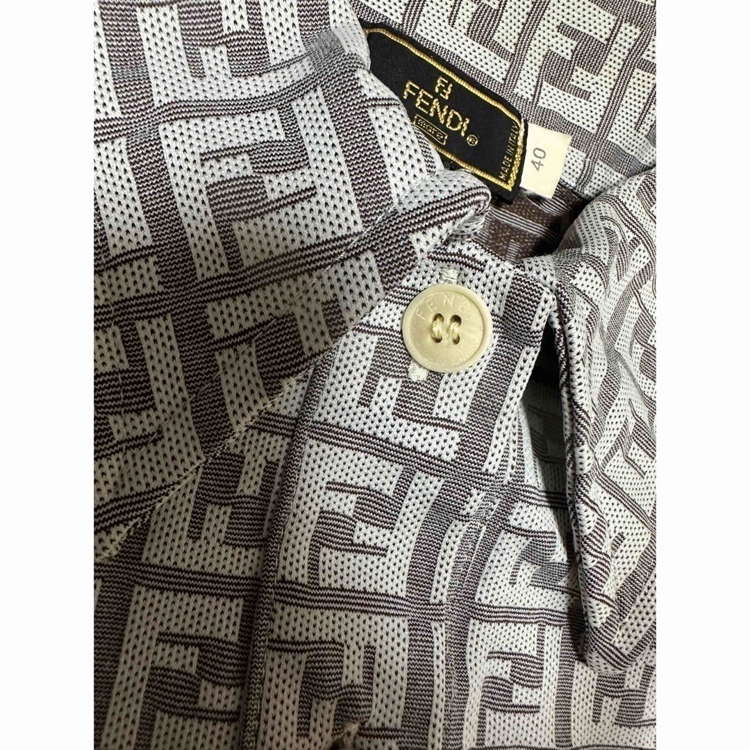 FENDI(フェンディ)のsold out❤️フェンディ　FENDI ポロシャツトップスズッカイタリア製 レディースのトップス(ポロシャツ)の商品写真