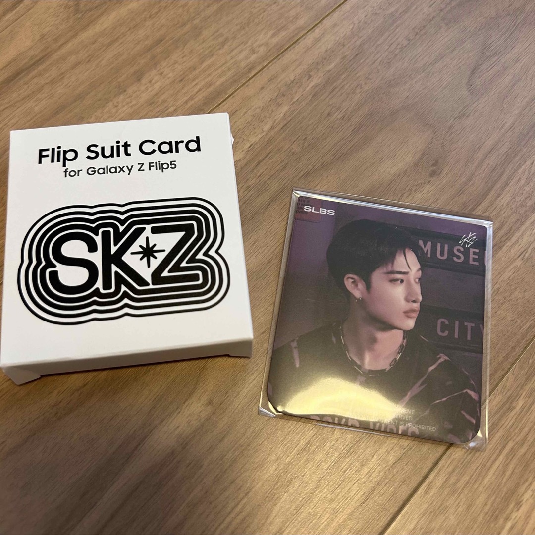 バンチャン⭐️Suit Card SLBS StrayKids Z Flip5