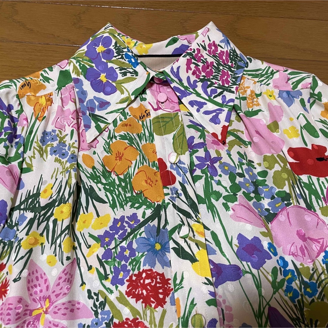 ⚫︎GUCCIグッチ×ケンスコット白地花柄タイプライターブラウス | フリマアプリ ラクマ