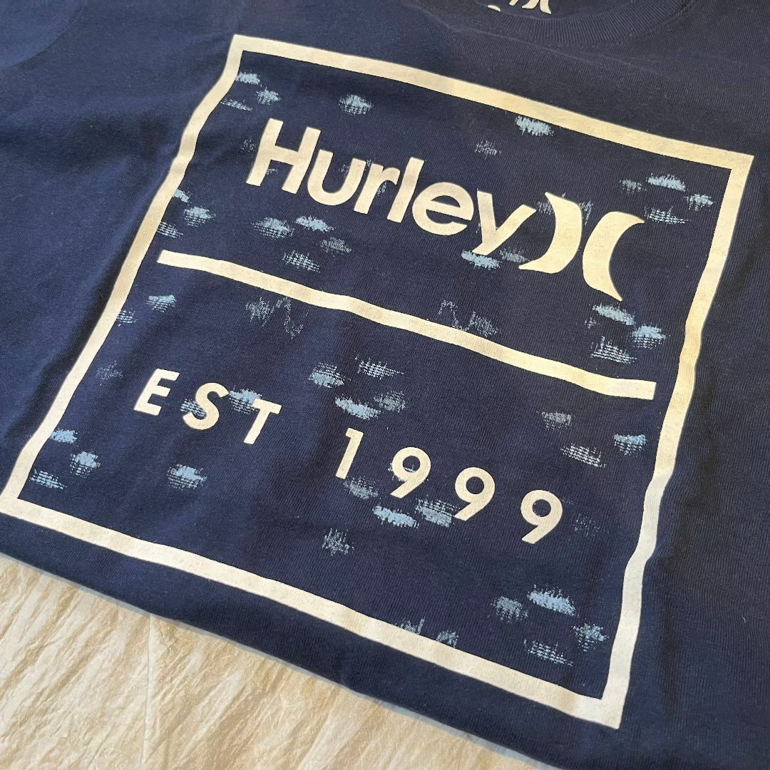 Hurley(ハーレー)のハーレー　hurley Tシャツ L ネイビー　新品未使用 メンズのトップス(Tシャツ/カットソー(半袖/袖なし))の商品写真