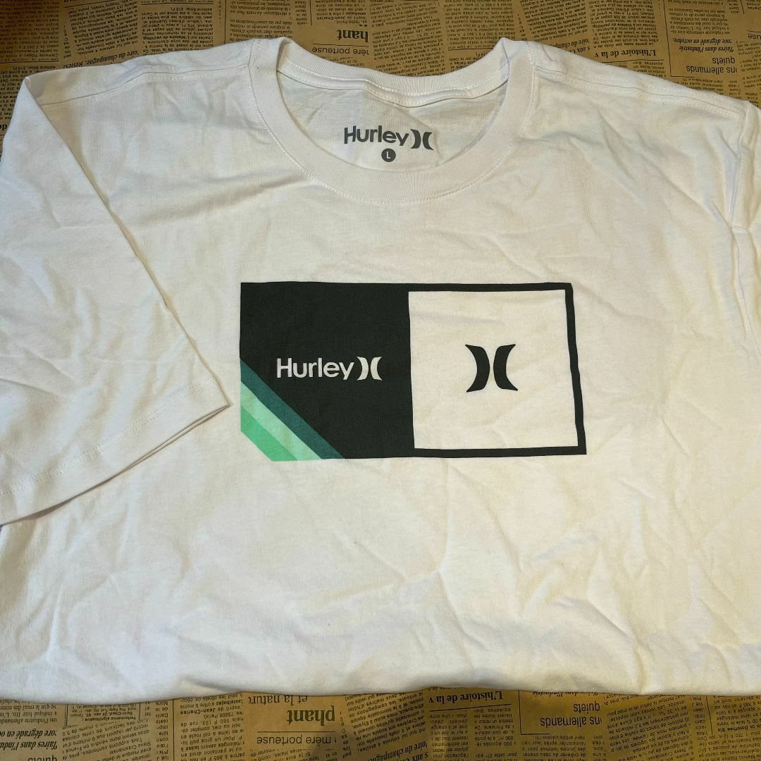 Hurley(ハーレー)のハーレー　hurley Tシャツ L 白　新品未使用 メンズのトップス(Tシャツ/カットソー(半袖/袖なし))の商品写真