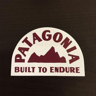 パタゴニア(patagonia)の(縦6cm横8.9cm)patagonia パタゴニア　公式ステッカー(その他)