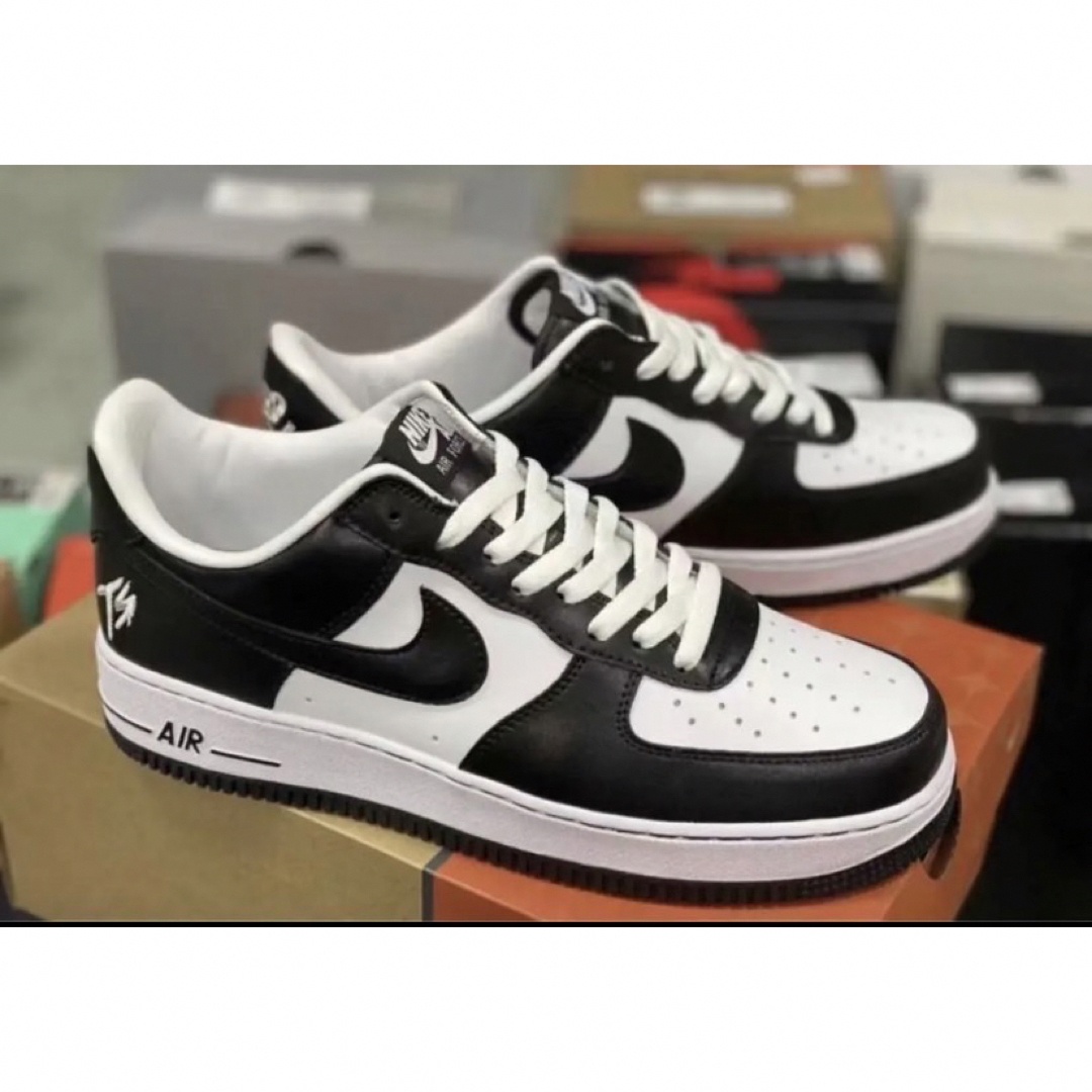 Terror Squad Nike AF1 Low QS "Blackout"