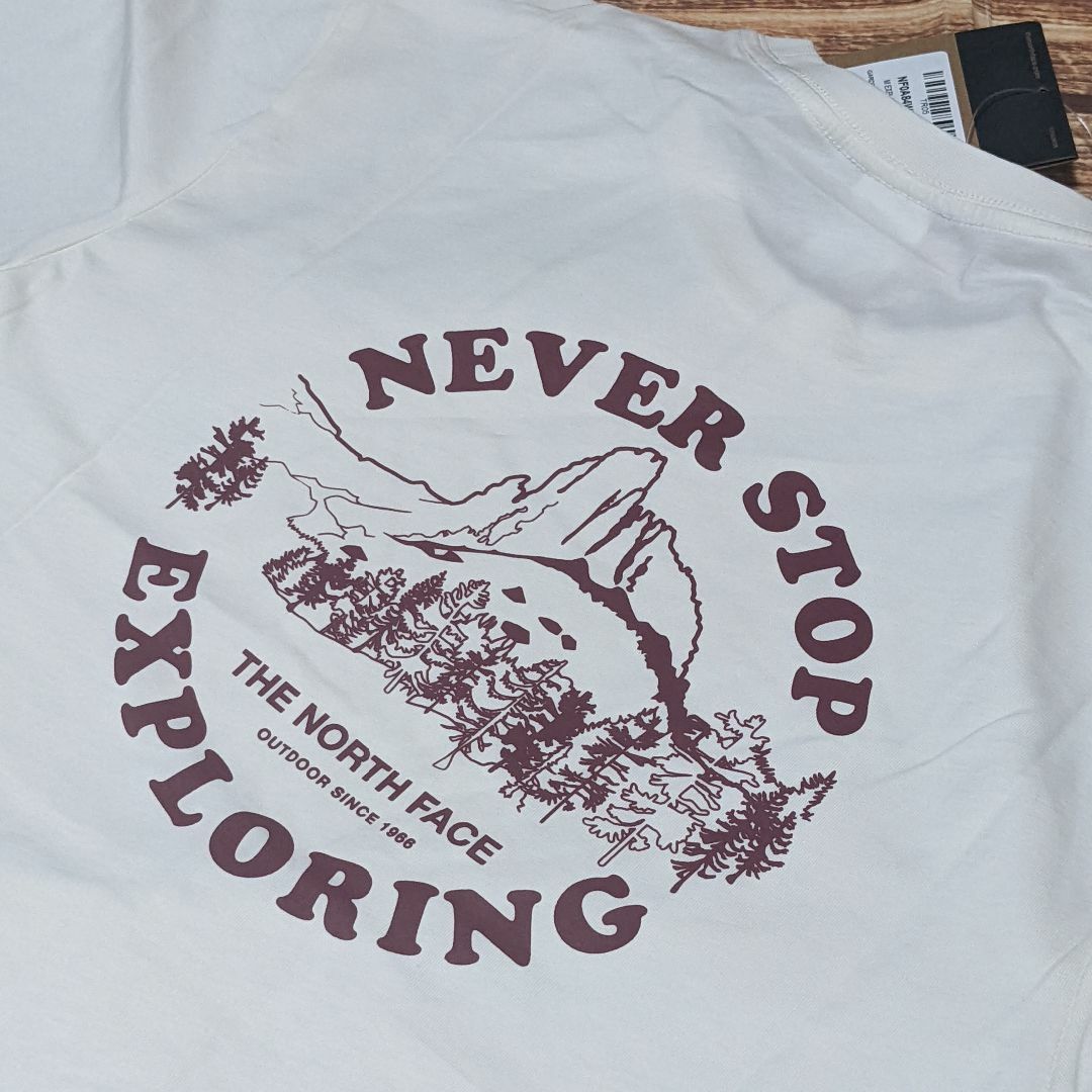 THE NORTH FACE(ザノースフェイス)のThe North Face Tシャツ Exploring Circle メンズのトップス(Tシャツ/カットソー(半袖/袖なし))の商品写真