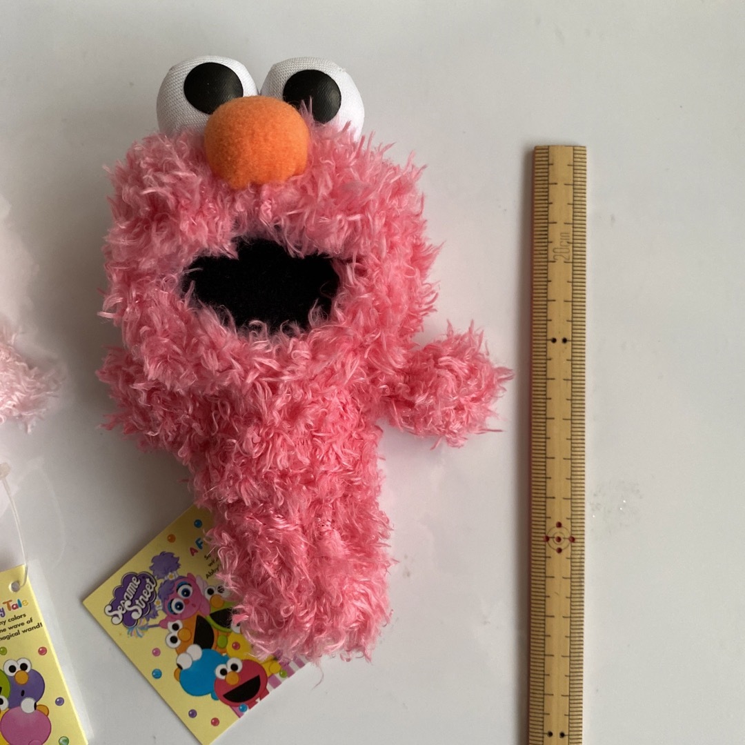 SESAME STREET(セサミストリート)の新品❤️未使用　セサミストリート　エルモ　2点セット エンタメ/ホビーのおもちゃ/ぬいぐるみ(ぬいぐるみ)の商品写真