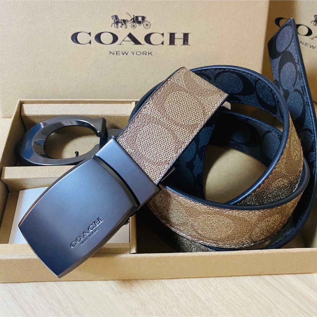 COACH(コーチ)のCOACHコーチ新品正規品リバーシブルレザーベルト回転バックル メンズのファッション小物(ベルト)の商品写真