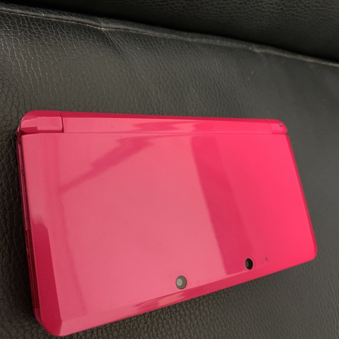 ニンテンドー3DS(ニンテンドー3DS)の任天堂3DSグロスピンク エンタメ/ホビーのゲームソフト/ゲーム機本体(携帯用ゲーム機本体)の商品写真