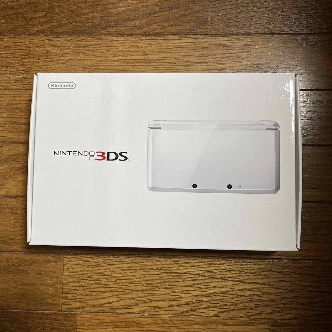 Nintendo 3DS  本体ピュアホワイト