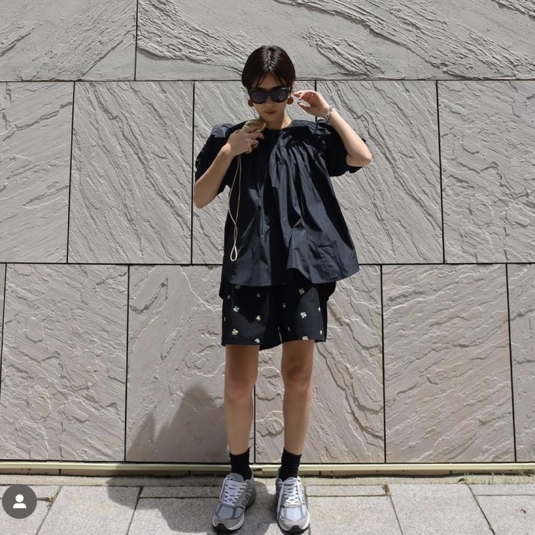 マチャット machatt エンブロイダリーフレアトップス パンツ