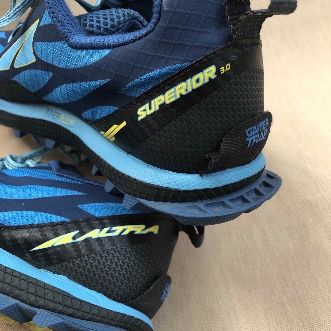 アルトラ　スペリオール　ALTRA SUPERIOR   3.0 W