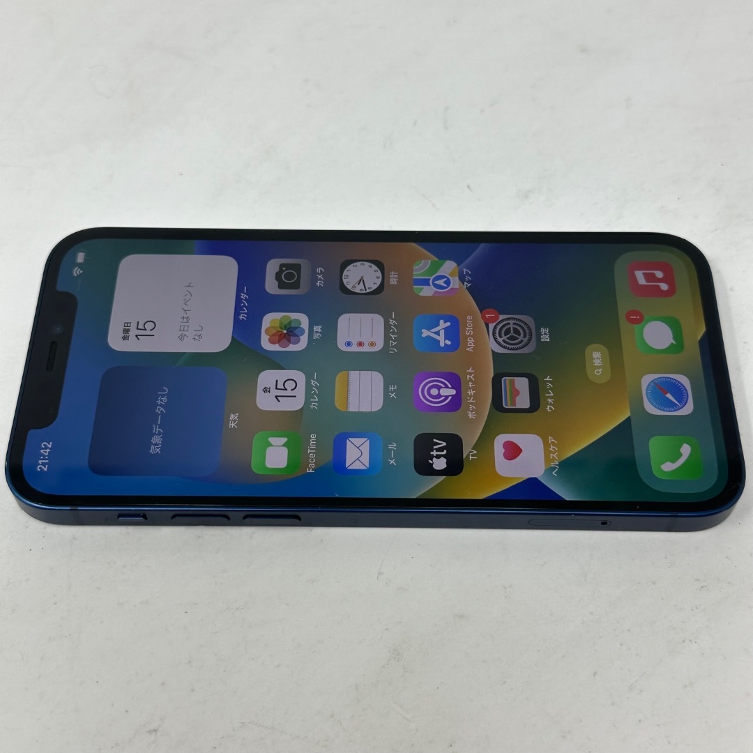 Apple(アップル)の完品 SIMフリー iPhone 12 128GB MGHX3J/A ブルー スマホ/家電/カメラのスマートフォン/携帯電話(スマートフォン本体)の商品写真