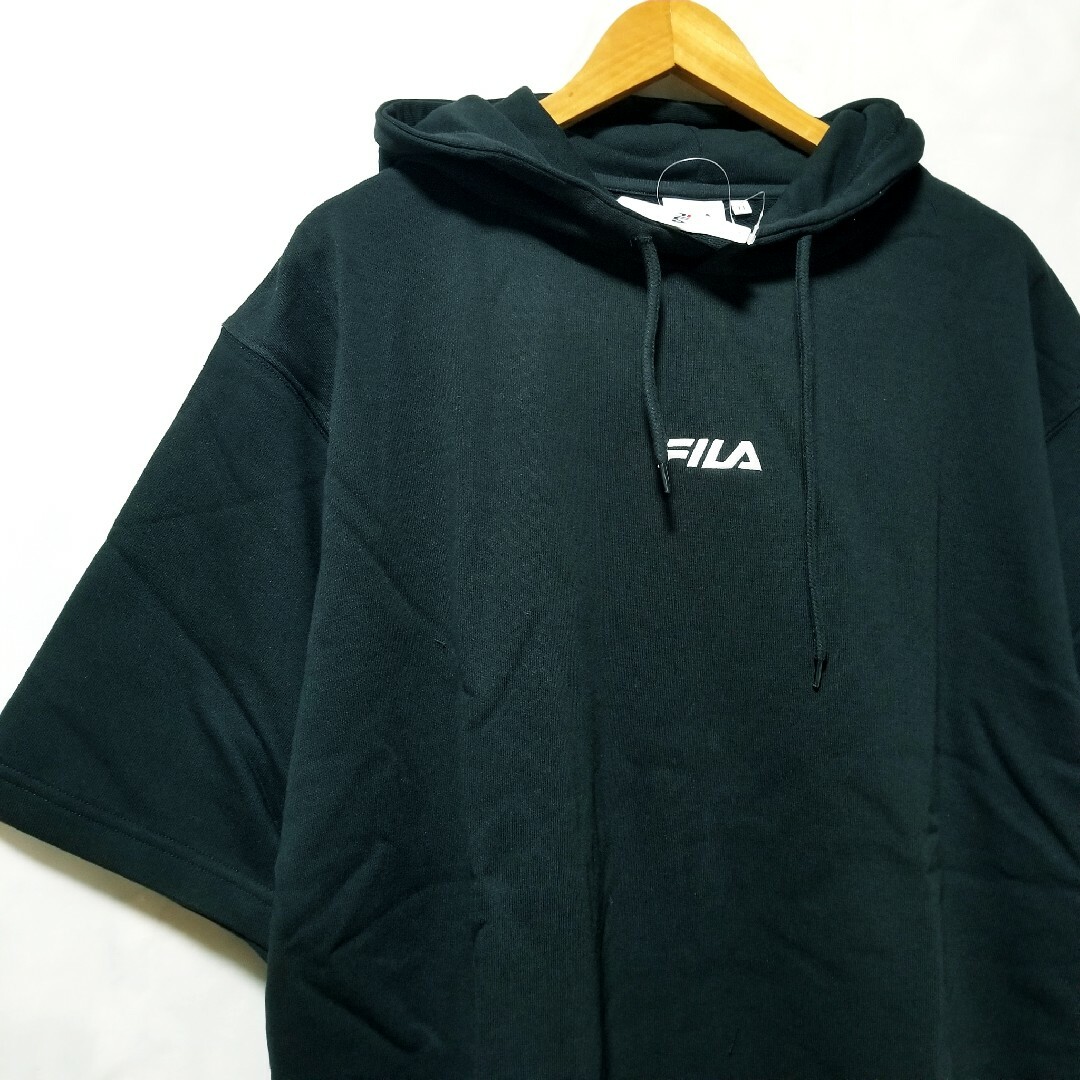 FILA(フィラ)のFILA　フィラ　新品　パーカー　LL　ブラック メンズのトップス(パーカー)の商品写真