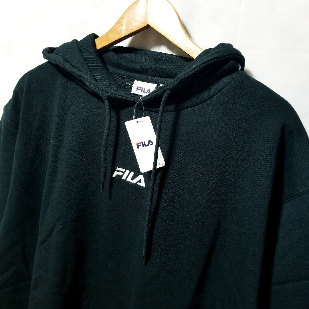 FILA(フィラ)のFILA　フィラ　新品　パーカー　LL　ブラック メンズのトップス(パーカー)の商品写真