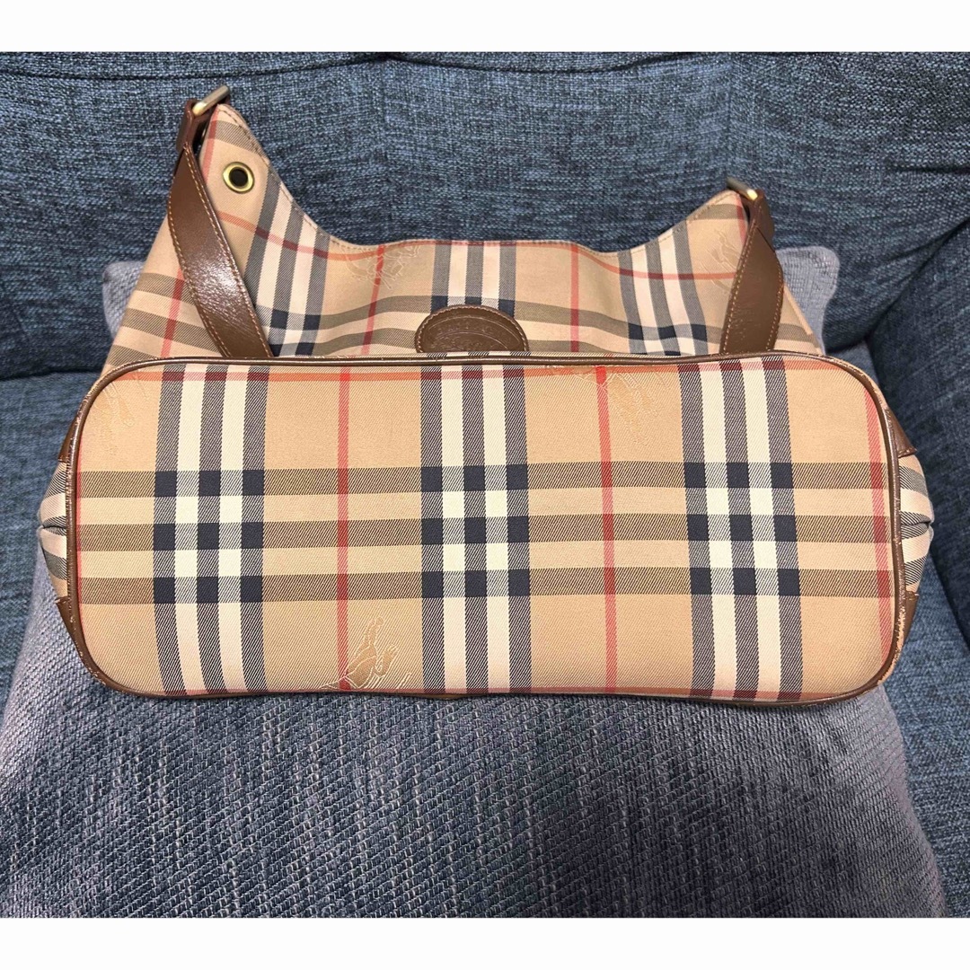 BURBERRY(バーバリー)のBurberryハンドバッグ レディースのバッグ(ハンドバッグ)の商品写真