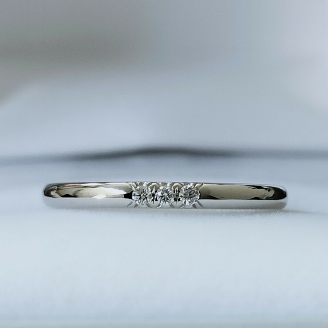 Tiffany & Co.(ティファニー)のティファニー 3p ダイヤモンド クラシック バンドリング Pt950 3.3g レディースのアクセサリー(リング(指輪))の商品写真