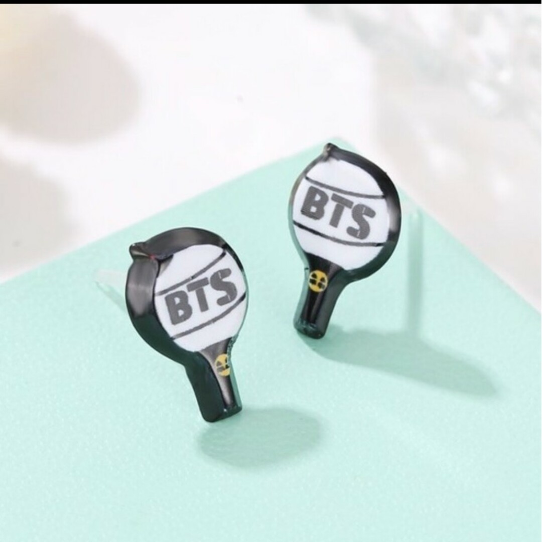 防弾少年団(BTS)(ボウダンショウネンダン)の💜BTS アミボムピアス💜防弾少年団 バンタン テテ ジミン グク ジン レディースのアクセサリー(ピアス)の商品写真