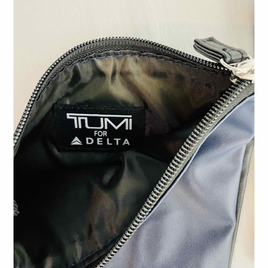 TUMI ポーチ新品