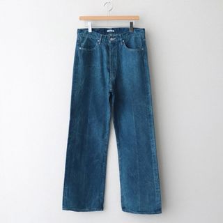 オーラリー(AURALEE)のSELVEDGE FADED LIGHT DENIM PANTS 23ss(デニム/ジーンズ)