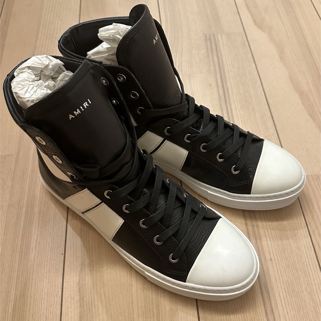 AMIRI - AMIRI ハイカットスニーカーの通販 by ruru's shop AMIRI - AMIRI ハイカットスニーカーの通販 by ruru's shop