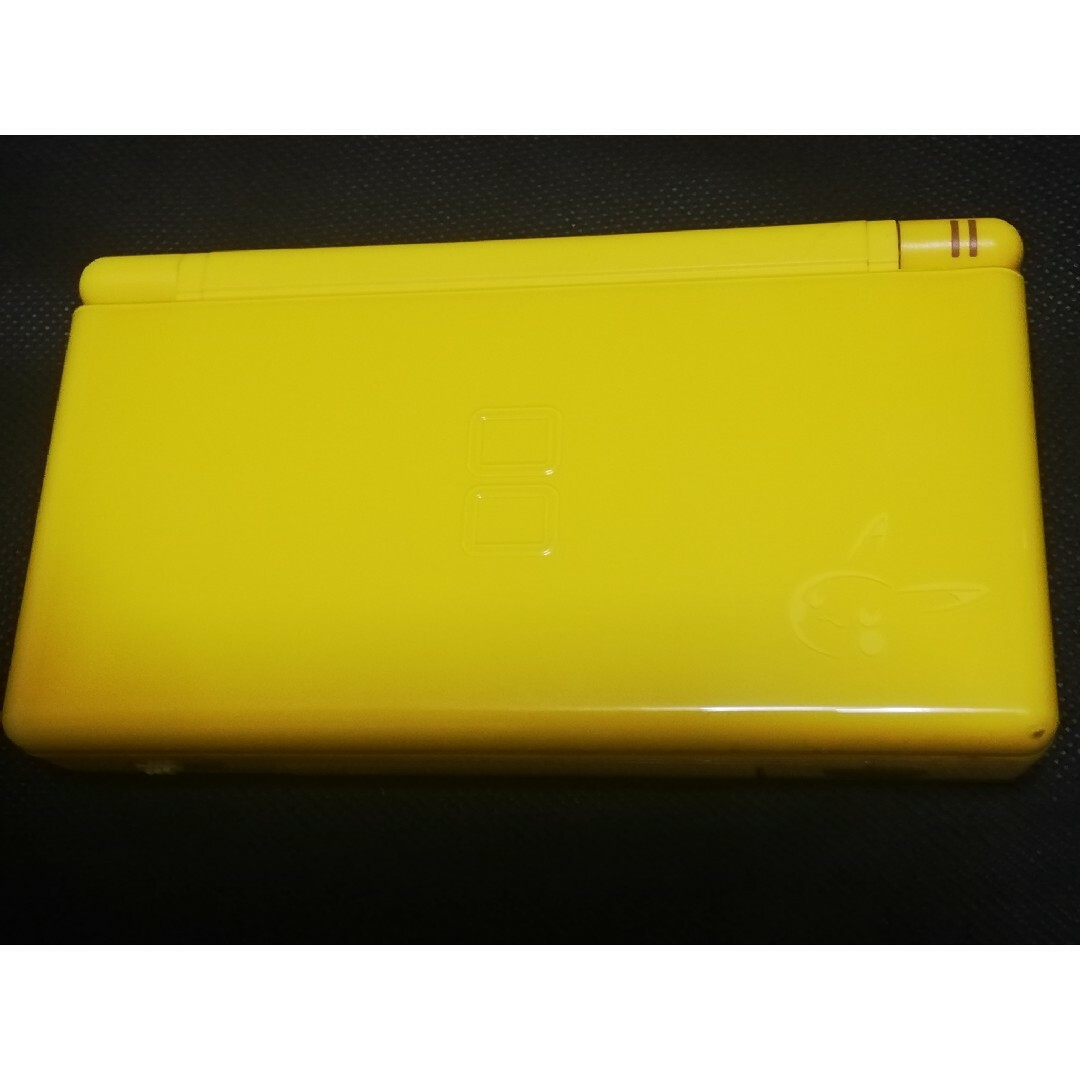 DS Lite ピカチュウ