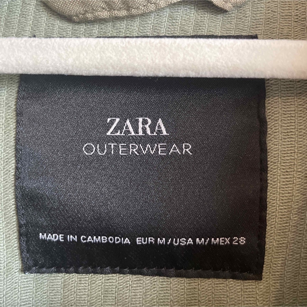 ZARA(ザラ)のZARA コーデュロイ　シャツ レディースのトップス(シャツ/ブラウス(長袖/七分))の商品写真